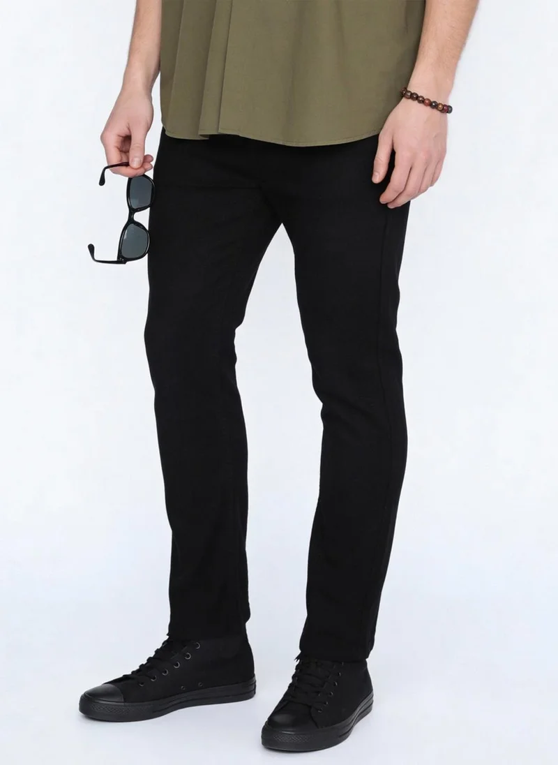 Urbano Fashion Men's Black Straight Fit Heavy Washed Denim Jeans Stretchable